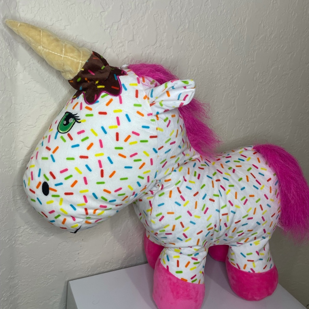 Pink unicorn